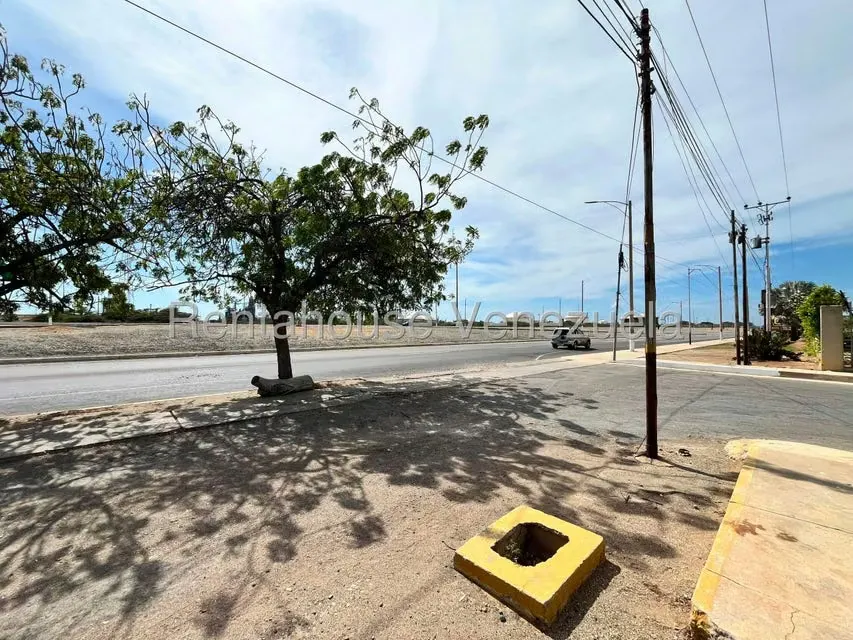 Terreno (Comercial) en Venta en Creolandia, Falcon - 4