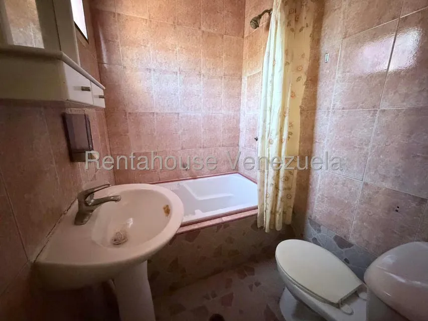 Casa (Duplex) en Venta en Santa Irene, Falcon - 16