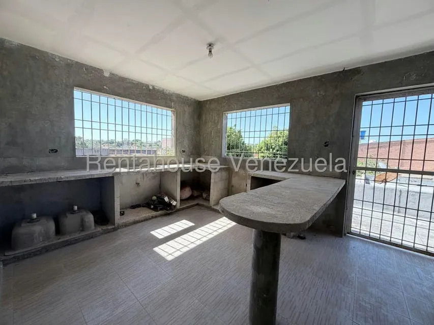 Casa (Duplex) en Venta en Santa Irene, Falcon - 37