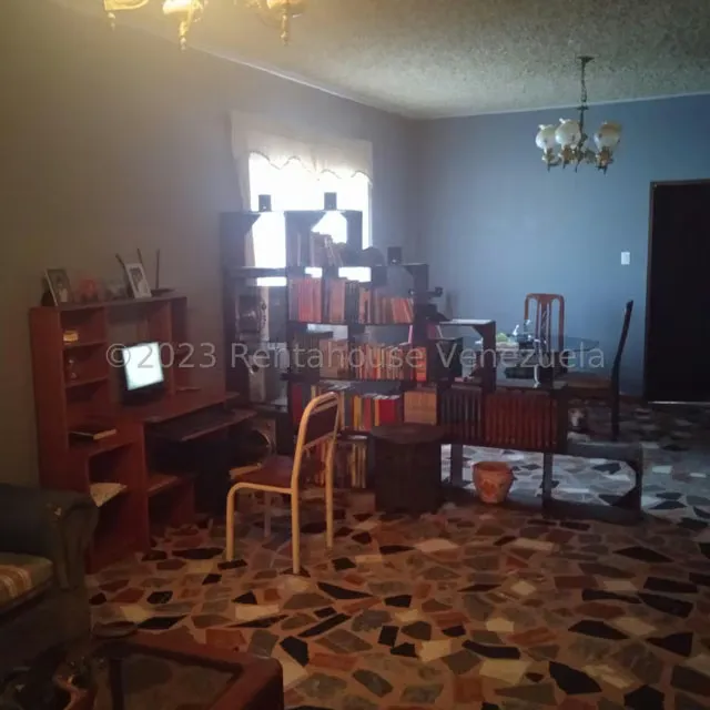 Casa (1 Nivel) en Venta en Turumo, Distrito Metropolitano - 24