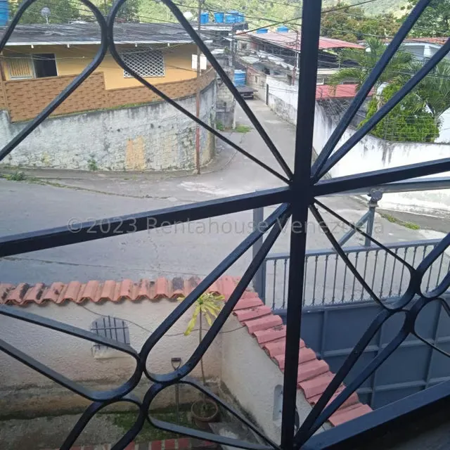 Casa (1 Nivel) en Venta en Turumo, Distrito Metropolitano - 97
