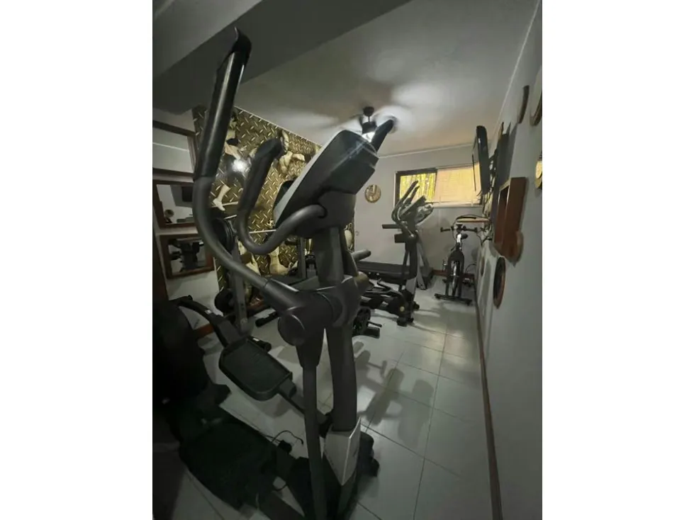 Vendo casa 565m2 4h+2s/7b/5p Caurimare 6955 - 28