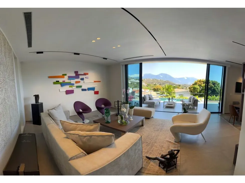 Vendo casa 1154m2 4H+S/4.5B+S/12P Prados del Este - 6