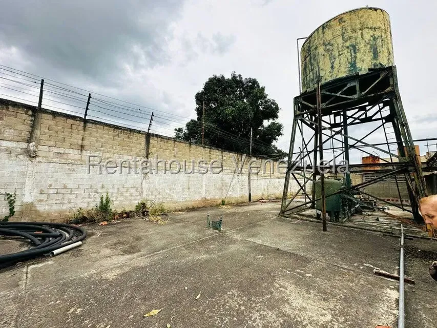 Local Comercial en Venta en Zona Industrial Las Vegas, Aragua - 36