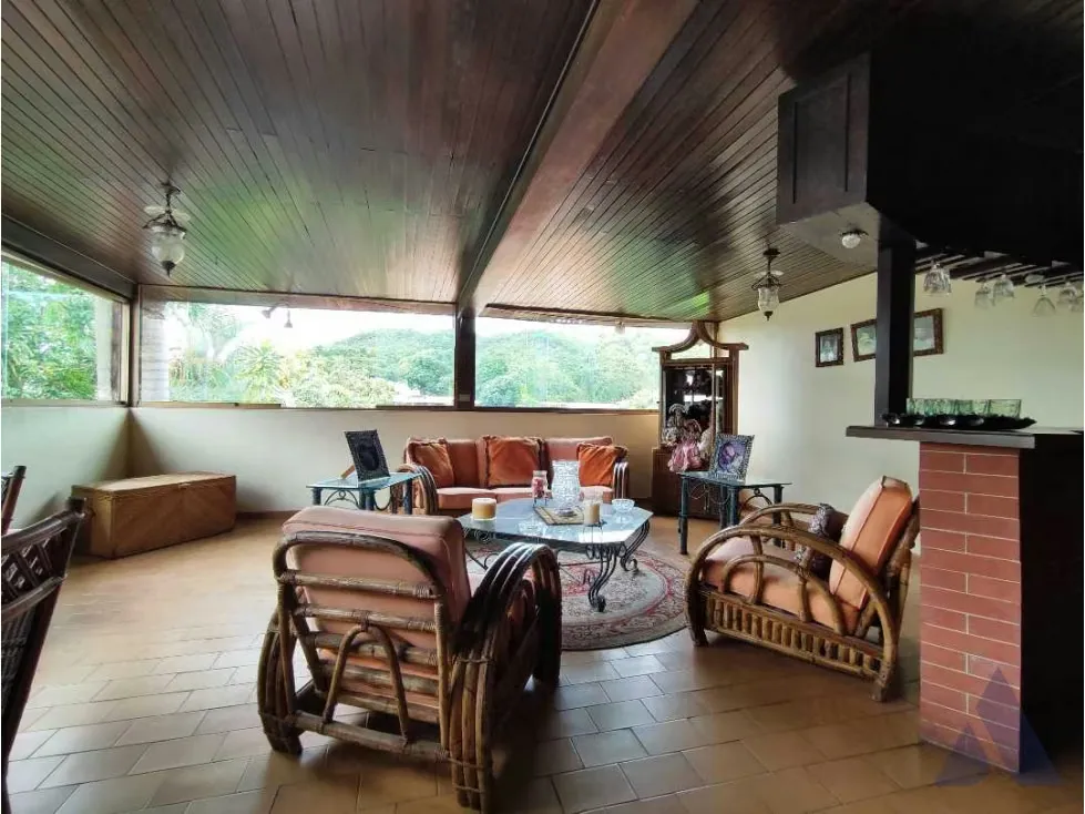 Vendo casa 600m2 Cumbres de Curumo 2409 - 11