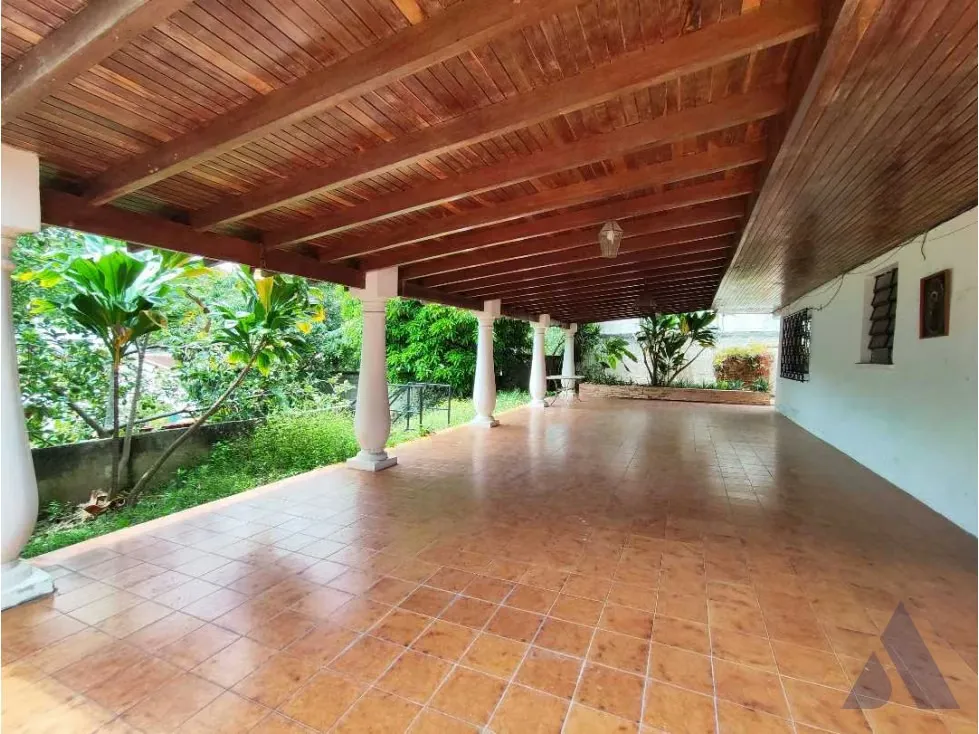 Vendo casa 600m2 Cumbres de Curumo 2409 - 27
