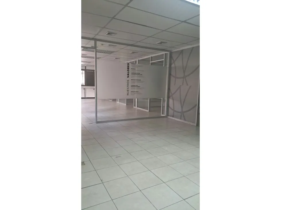 Alquilo oficina c/ terraza 150m2 Los Palos Grandes 4431 - 9