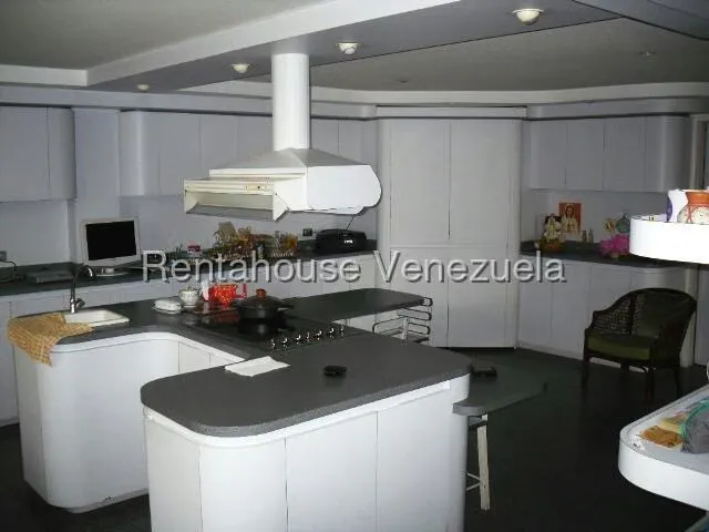 Casa (1 Nivel) en Venta en Colinas del Tamanaco, Distrito Metropolitano - 27