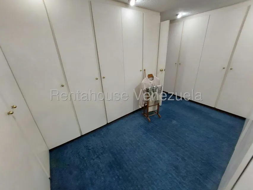 Casa (1 Nivel) en Venta en Colinas del Tamanaco, Distrito Metropolitano - 37