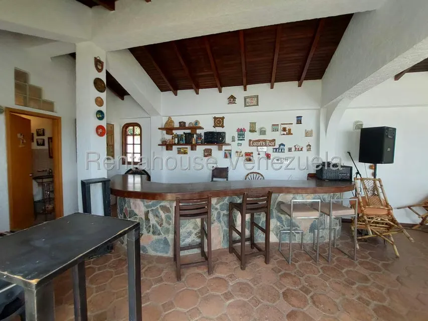 Casa (1 Nivel) en Venta en Colinas del Tamanaco, Distrito Metropolitano - 76