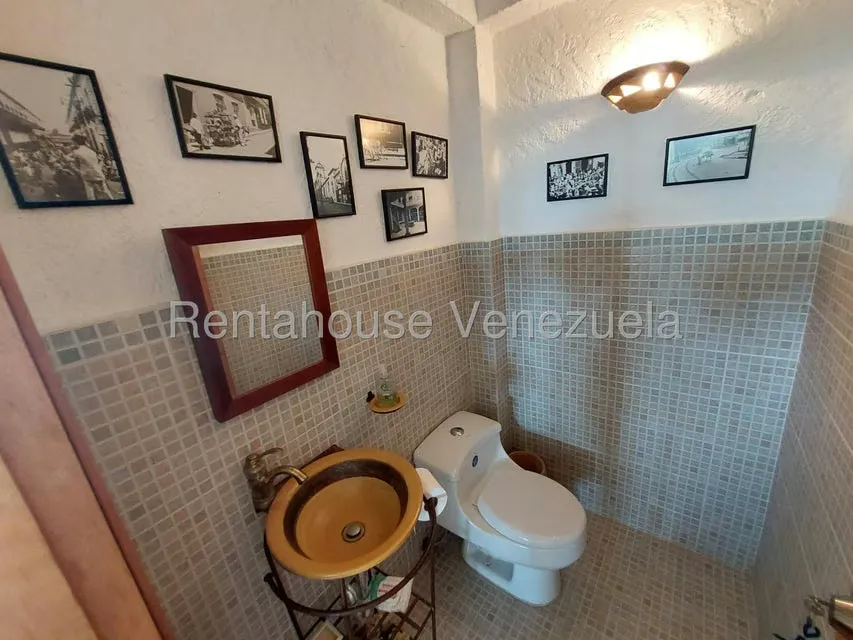 Casa (1 Nivel) en Venta en Colinas del Tamanaco, Distrito Metropolitano - 82