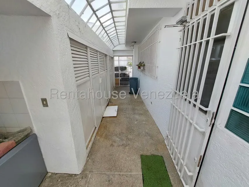 Casa (1 Nivel) en Venta en Colinas del Tamanaco, Distrito Metropolitano - 96