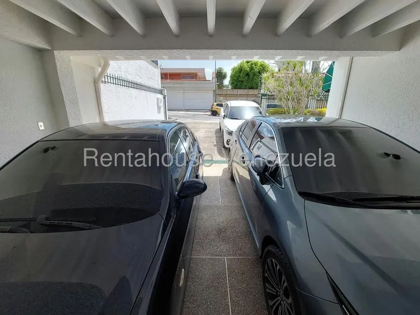 Casa (1 Nivel) en Venta en Colinas del Tamanaco, Distrito Metropolitano - 99
