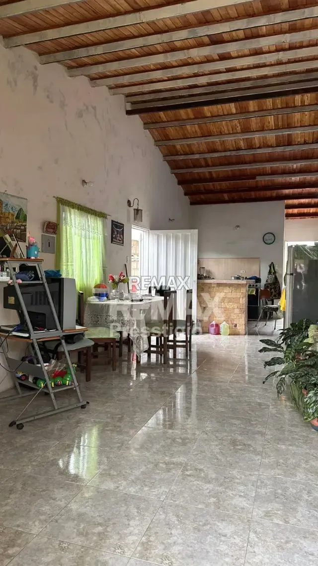 Casa en Venta - 4