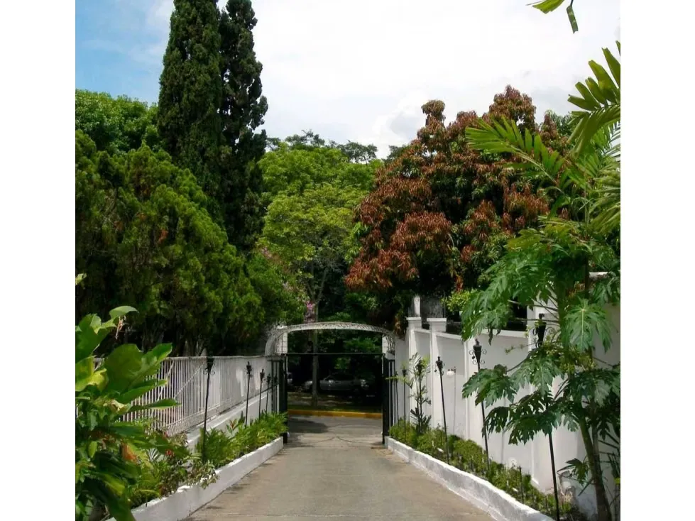 Se vende casa 2510m2 San Bernardino 1654 - 9