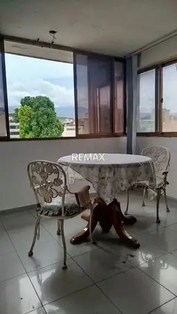 Vista 12