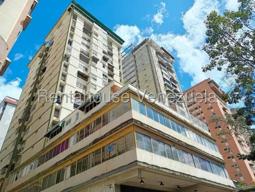 Oficina en Alquiler en Los Ruices, Distrito Metropolitano