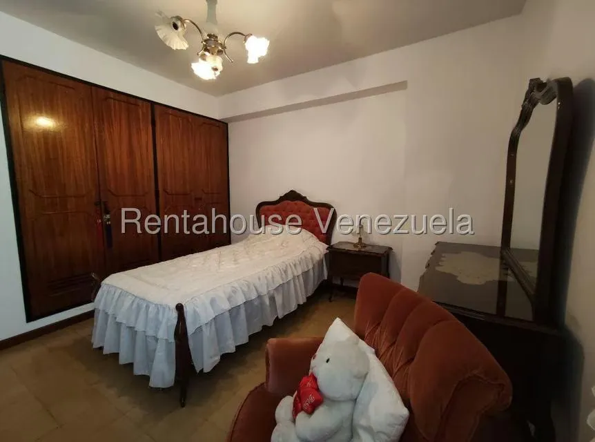 Apartamento (1 Nivel) en Venta en Las Esmeraldas, Distrito Metropolitano - 17