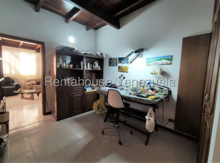 Apartamento (1 Nivel) en Venta en Las Esmeraldas, Distrito Metropolitano - 33