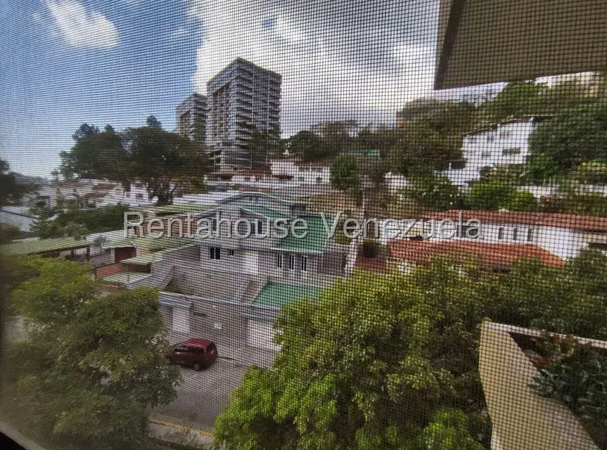 Apartamento (1 Nivel) en Venta en Las Esmeraldas, Distrito Metropolitano - 40