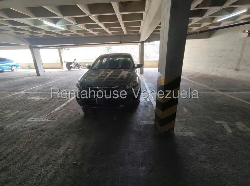 Apartamento (1 Nivel) en Venta en Las Esmeraldas, Distrito Metropolitano - 54