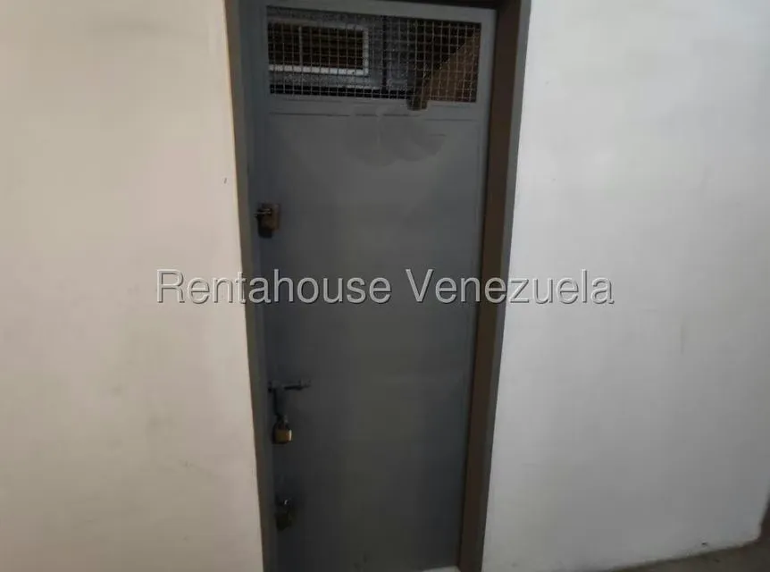 Apartamento (1 Nivel) en Venta en Las Esmeraldas, Distrito Metropolitano - 55