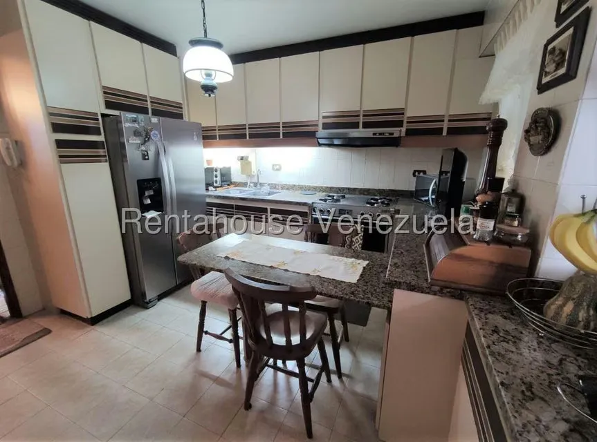 Apartamento (1 Nivel) en Venta en Las Esmeraldas, Distrito Metropolitano - 10