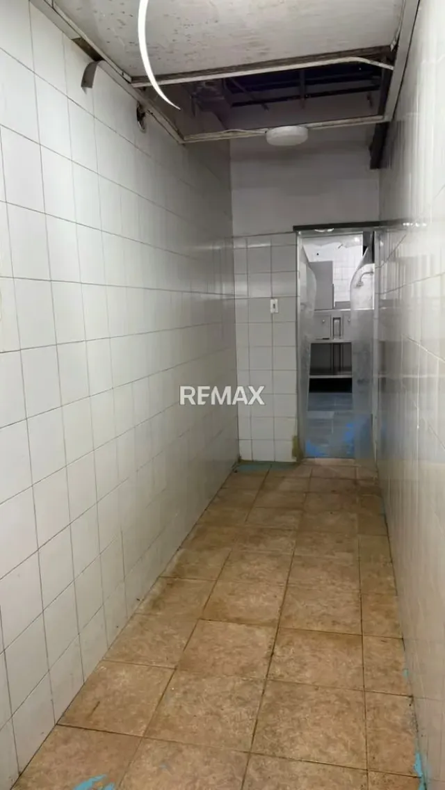 ALQULER DE PLANTA CON AREA COMERCIAL, EN EL CEMENTERIO, CARACAS. - 7