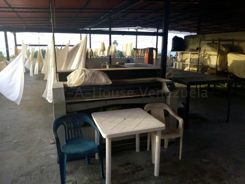 Comercial (Edificio) en Venta en Macuto, Vargas - 38