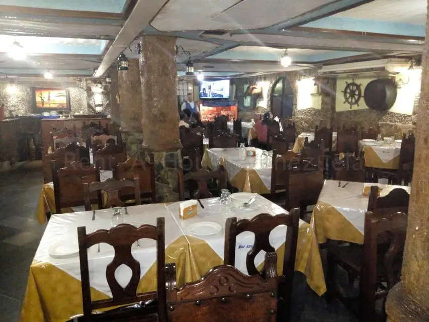 Comercial (Edificio) en Venta en Macuto, Vargas - 46
