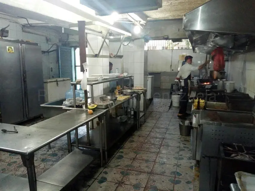 Comercial (Edificio) en Venta en Macuto, Vargas - 52