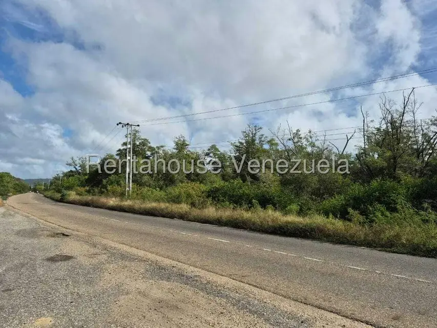 Terreno (Industrial) en Venta en Tucacas, Falcon - 9