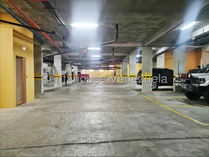 Apartamento (1 Nivel) en Venta en Colinas de Valle Arriba / Mirador de Los Campitos, Distrito Metropolitano - 21