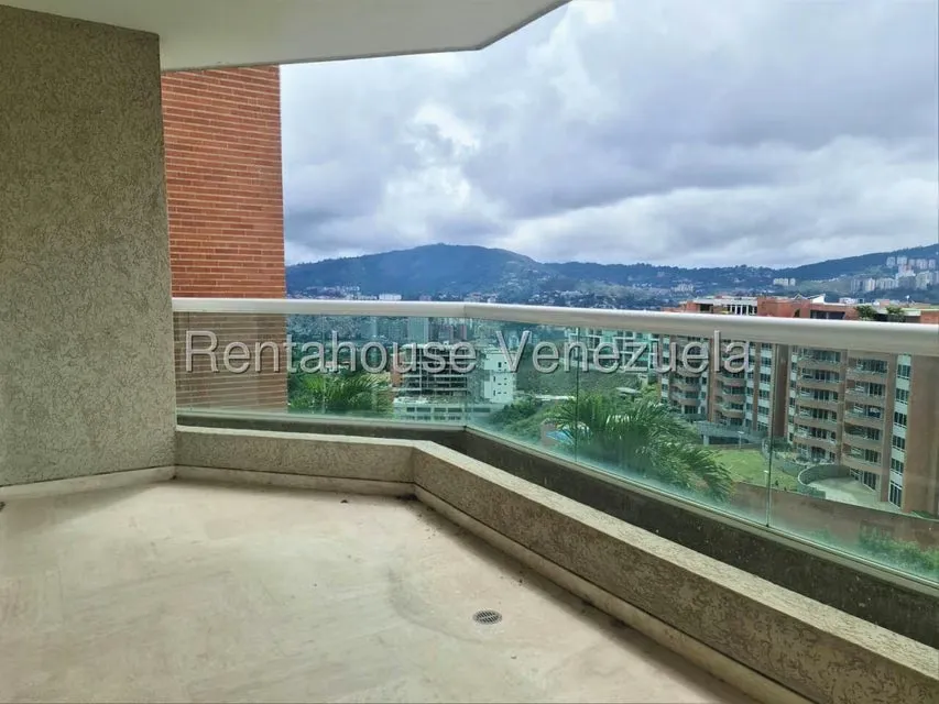 Apartamento (1 Nivel) en Venta en Colinas de Valle Arriba / Mirador de Los Campitos, Distrito Metropolitano - 3