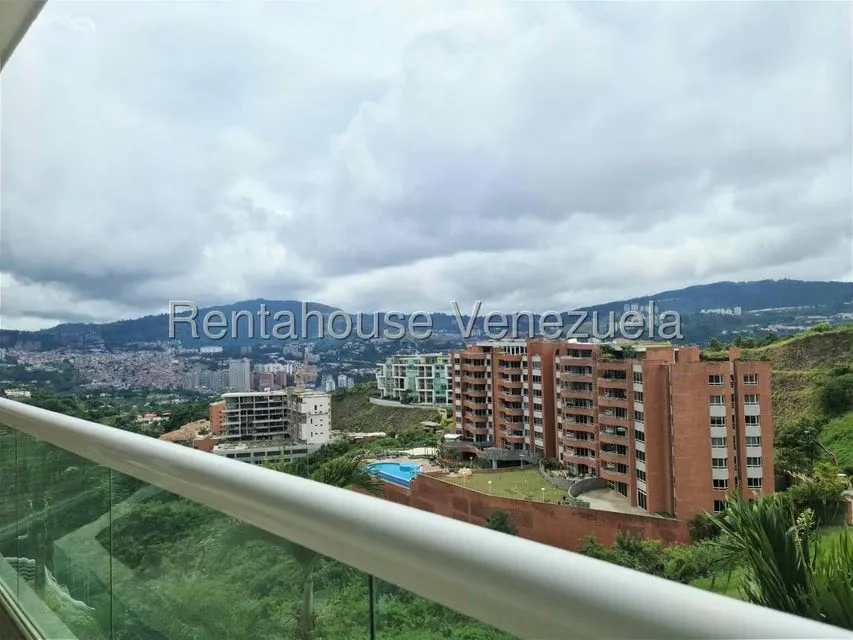 Apartamento (1 Nivel) en Venta en Colinas de Valle Arriba / Mirador de Los Campitos, Distrito Metropolitano - 4