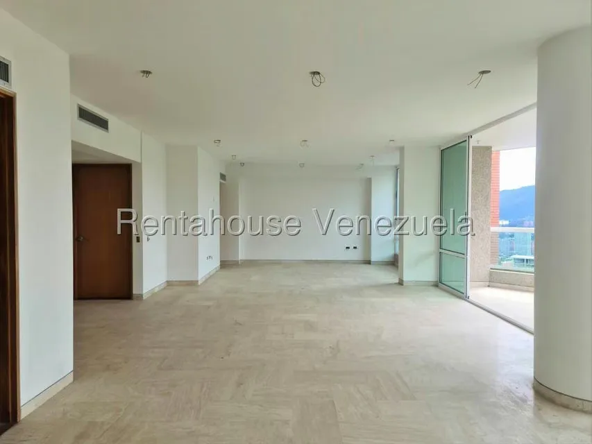 Apartamento (1 Nivel) en Venta en Colinas de Valle Arriba / Mirador de Los Campitos, Distrito Metropolitano - 6