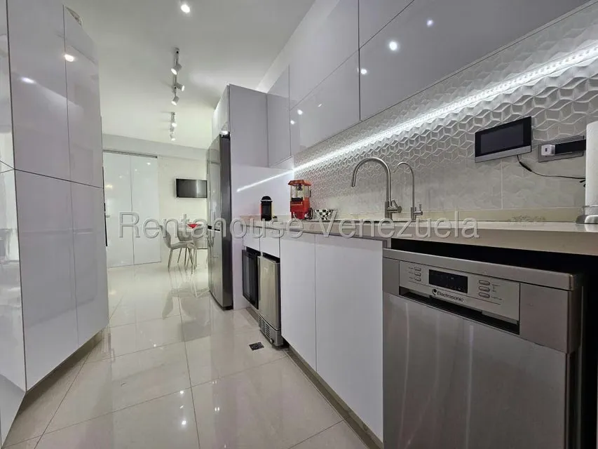 Apartamento (1 Nivel) en Venta en La Lagunita Country Club, Distrito Metropolitano - 15