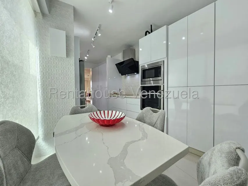 Apartamento (1 Nivel) en Venta en La Lagunita Country Club, Distrito Metropolitano - 17