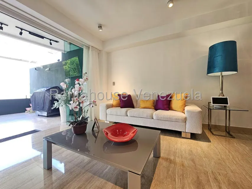 Apartamento (1 Nivel) en Venta en La Lagunita Country Club, Distrito Metropolitano - 6