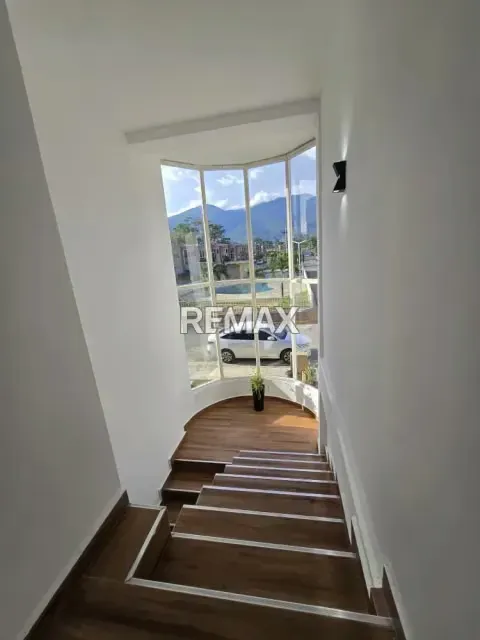 En venta bello Townhouse en San Diego totalmente remodelado - 15