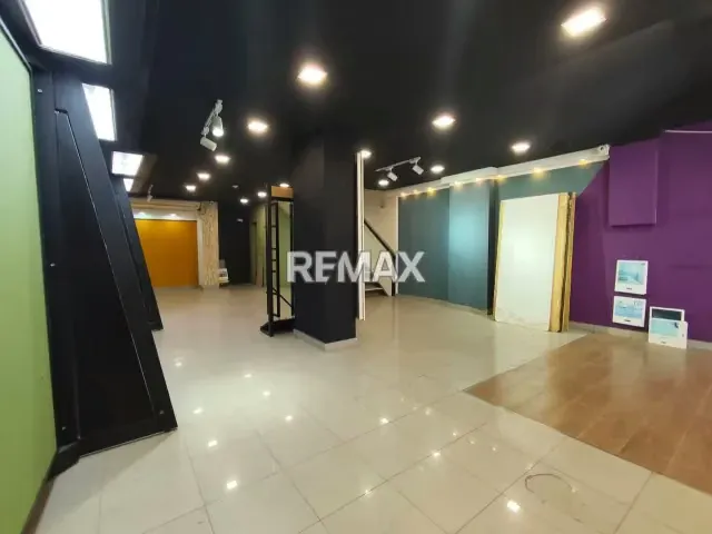 LOCAL CENTRO RESIDENCIAL BOYACA - 3
