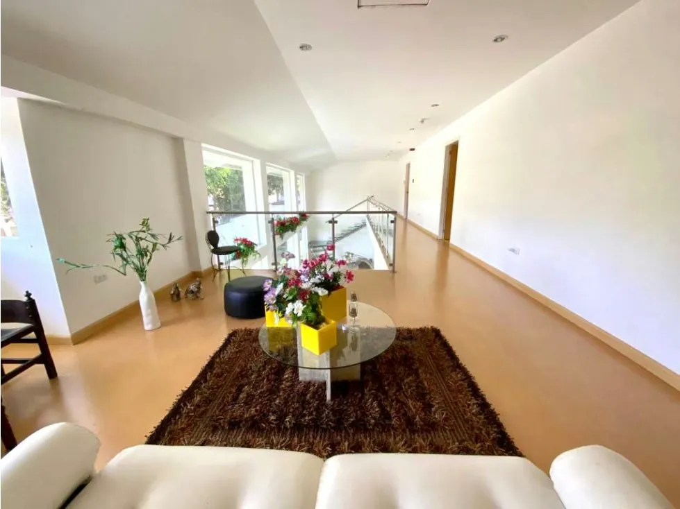 Se vende Casa 1250m² 7h+2s/7b/6p Prados del este - 5