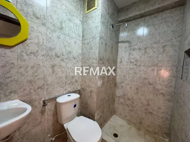 Apartamento en Venta Residencias Bayona II, Av Milagro Norte - 9