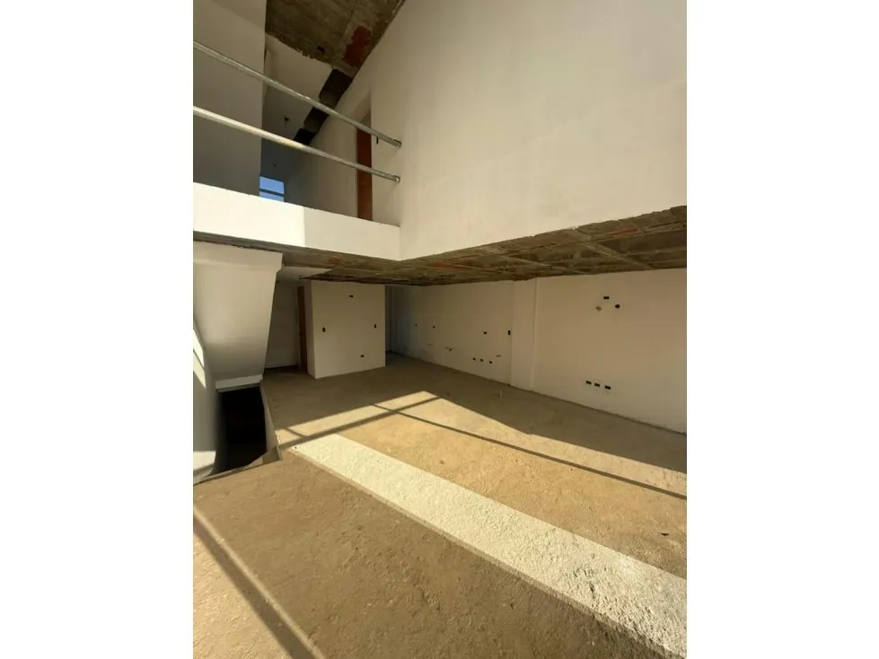 SE VENDE TOWN HOUSE TRIPLEX EN LA TAHONA - 5