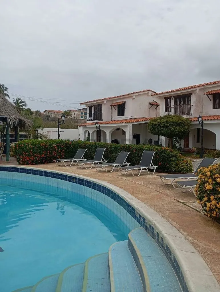 Townhouse en Playa el Angel en el Conjunto Residencial el Pueblo - 14