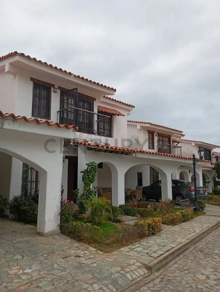 Townhouse en Playa el Angel en el Conjunto Residencial el Pueblo - 5