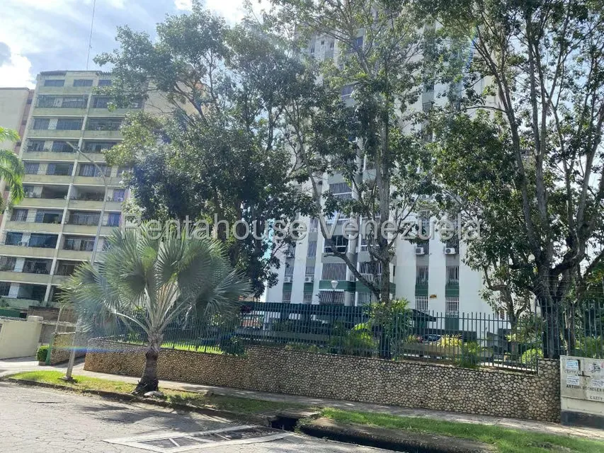Apartamento (1 Nivel) en Venta en Lomas del Este, Carabobo - 15