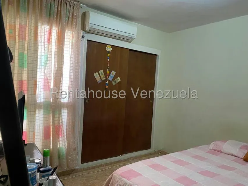 Apartamento (1 Nivel) en Venta en Lomas del Este, Carabobo - 9