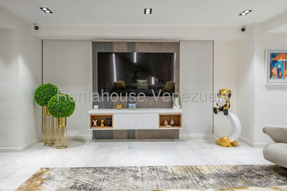Apartamento (1 Nivel) en Venta en Lomas de Las Mercedes, Distrito Metropolitano - 14