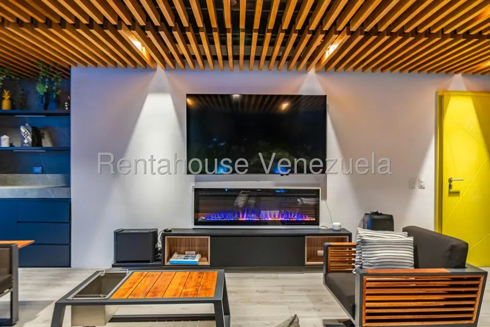 Apartamento (1 Nivel) en Venta en Lomas de Las Mercedes, Distrito Metropolitano - 4